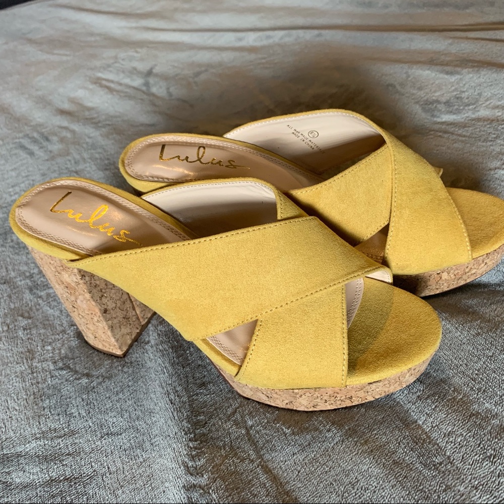 Lulu’s Mustard platform heels 8.5